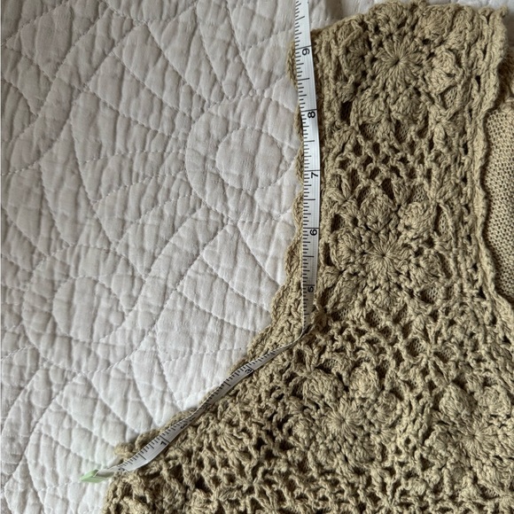 Crochet style tank vest - Picture 6 of 6